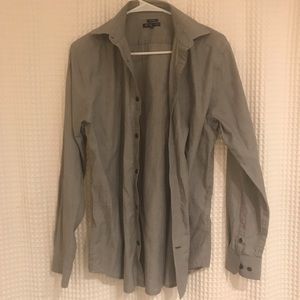 Men’s Gap Gray/Black Button Down Shirt